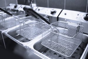 Deep Dive into Fryer Maintenance: Your UAE Kitchen’s Best Friend