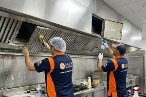 How to Keep You Exhaust Hood and Duct System Clean and Prevent Them